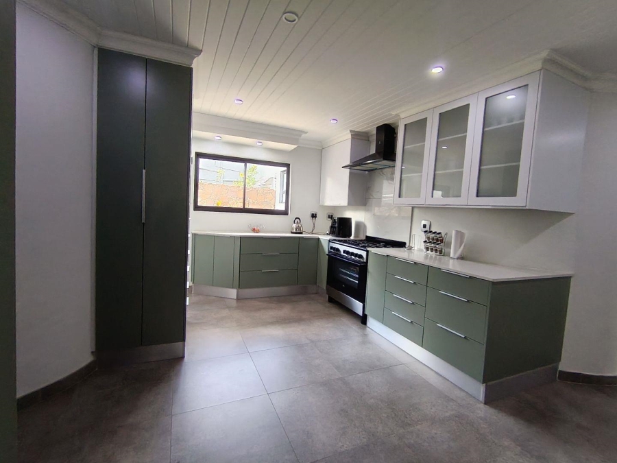 3 Bedroom Property for Sale in Pentagon Park Free State